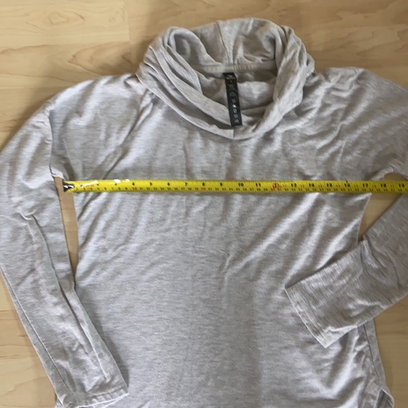 Grey cozy long sleeve turtleneck - Picture 3 of 7